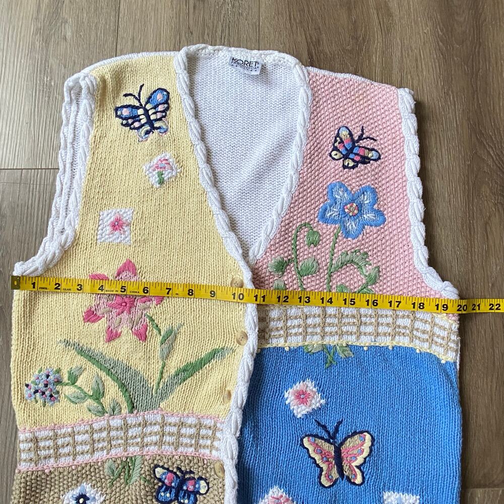 Koret Franscisca Petites Sweater Vest Sz M White Blue Embroidered Vintage - Picture 9 of 10